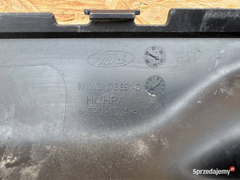 Listwa zderzaka tył prawa rh Ford ranger VI 6 22 Rok produkcji 2023 Sieraków sprzedam