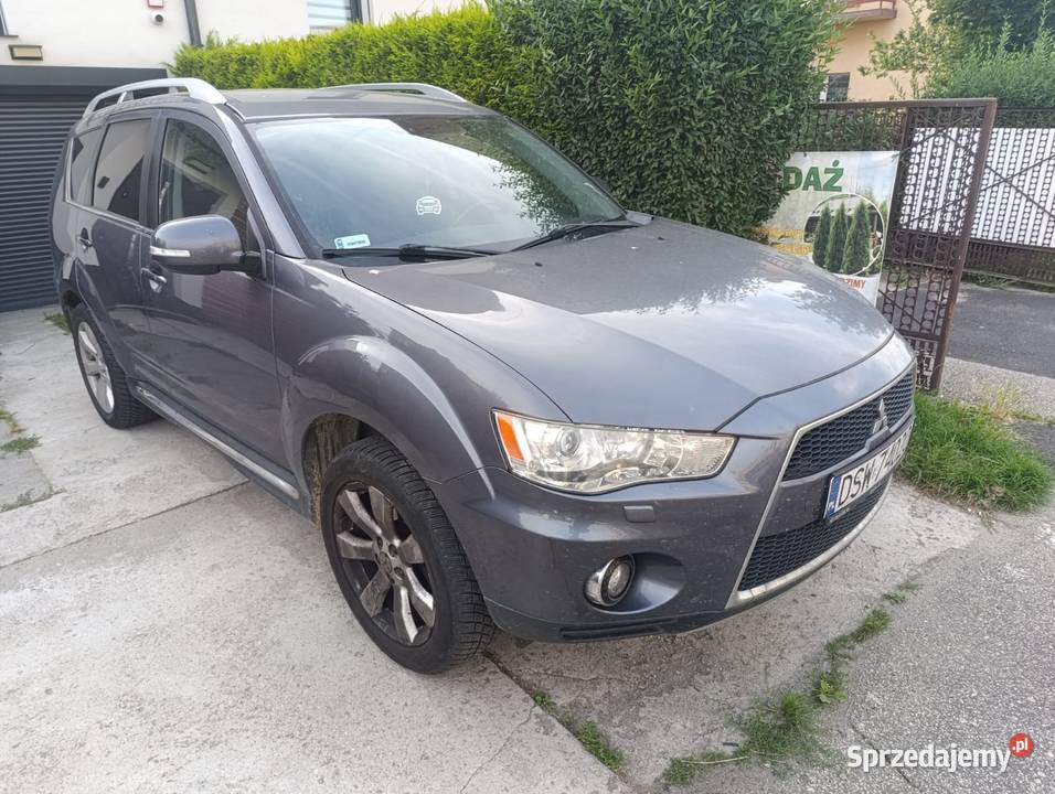 Mitsubishi Outlander II 2010 salon gniazdo AUX Outlander dolnośląskie Świdnica