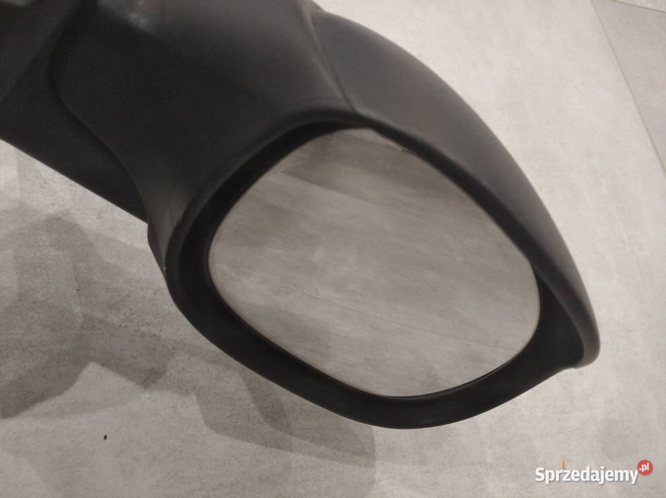 Lusterko prawe Citroen c3 manual Chojnów