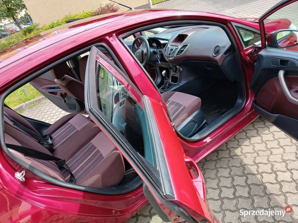 Sprzedam Forda Fieste MK7 13 benz klima mrozi kurtyny powietrzne Bydgoszcz