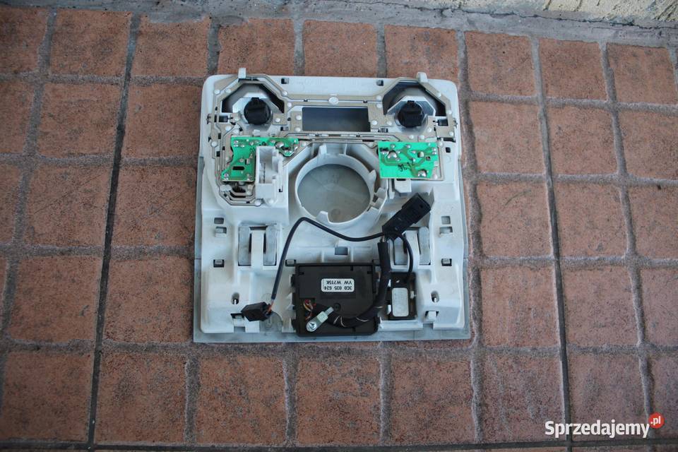 LAMPKA PODSUFITKI VW PASSAT B6 1K0947105