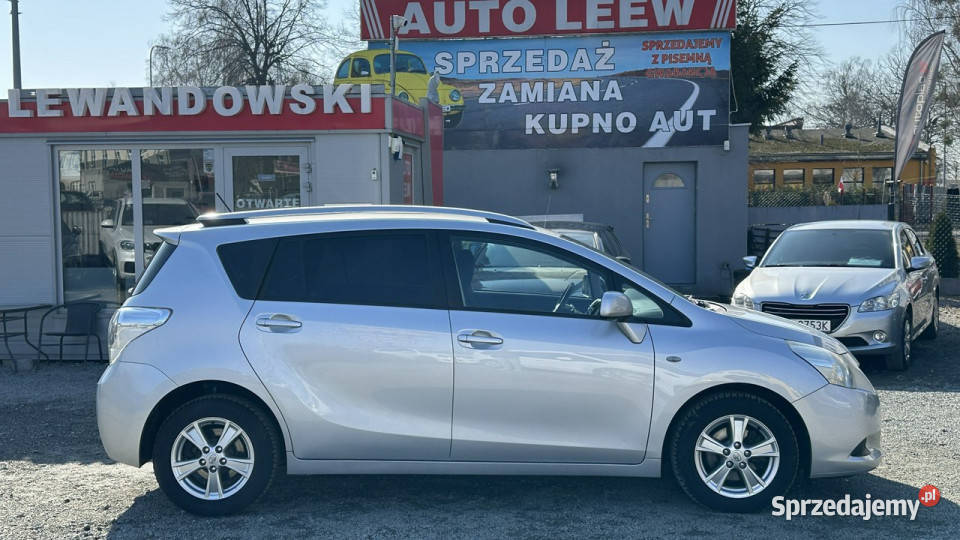 Toyota Verso Navi Kamera Cofania Tempomat światła przeciwmgielne Elbląg