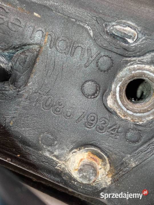 LUSTERKO PRAWE 6PIN EU 1T0857934 VW Volkswagen