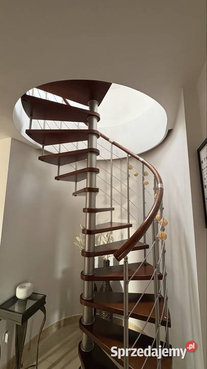 Mieszkanie dwupoziomowe Staniszów Rok budowy 2012