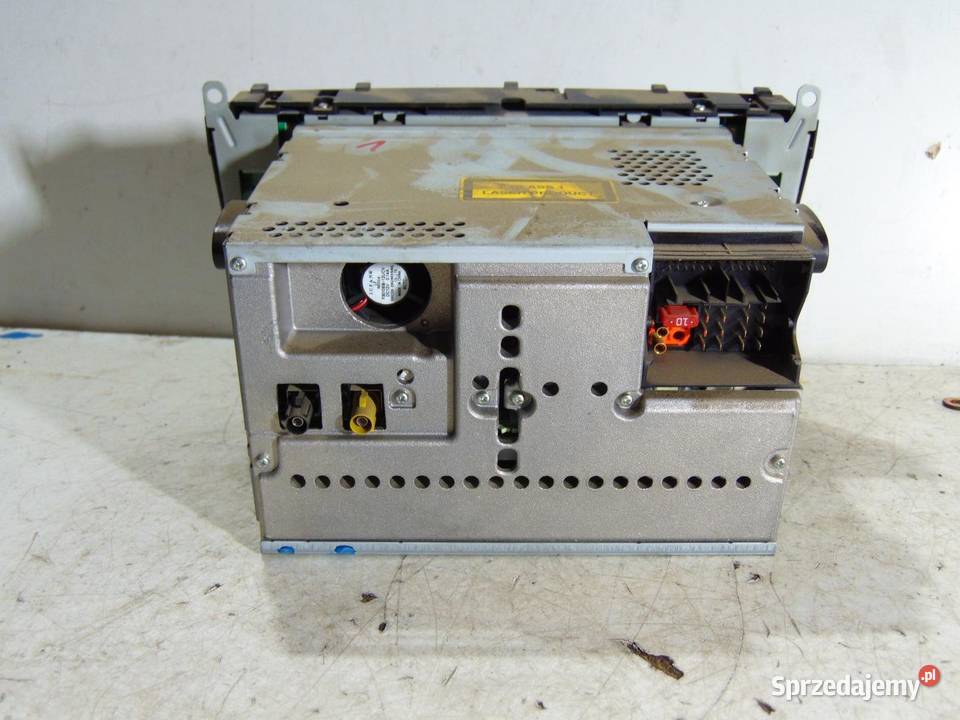 RADIO CD MERCEDES W209 A2098700989 MF2540
