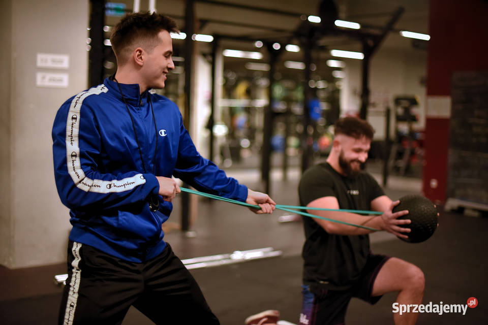 Mateusz Kujawa Trener Personalny Trening Siłowy Wrocław zdrowie