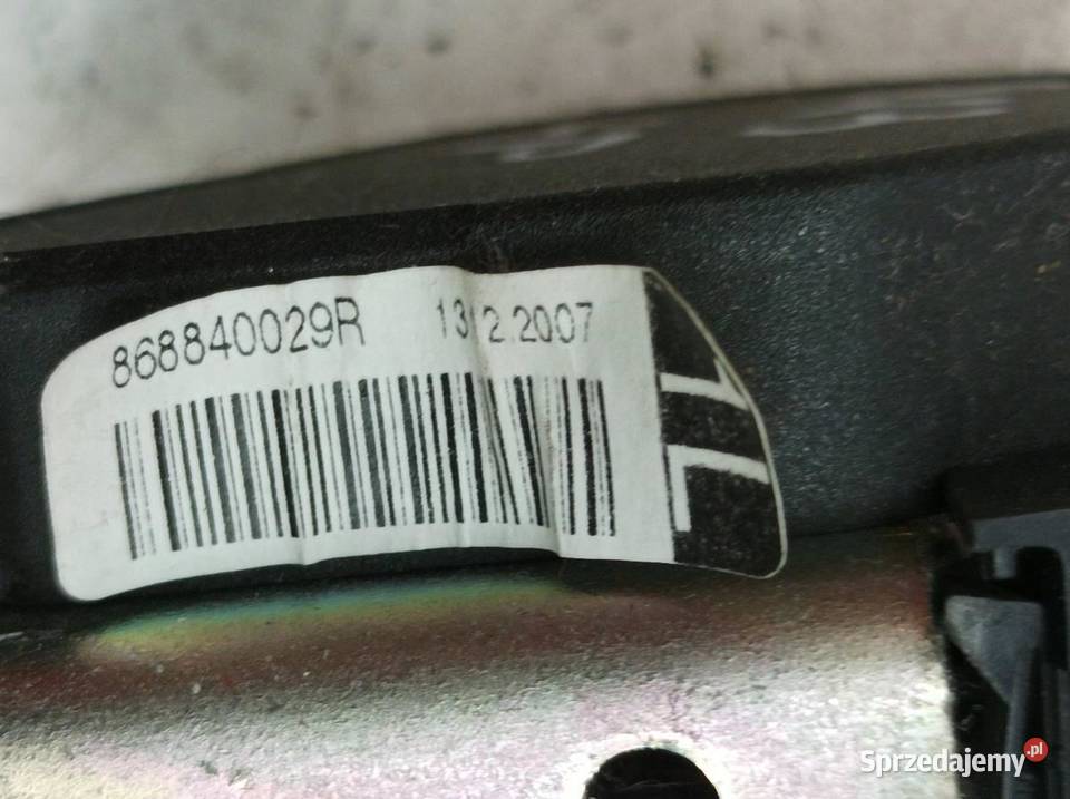 PAS BEZPIECZEŃSTWA LEWY PRZÓD KIEROWCY