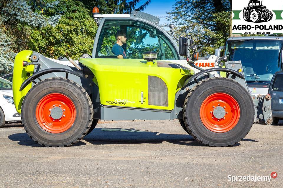 Ładowarka teleskopowa CLAAS SCORPION 7045 PLUS nieuszkodzony dolnośląskie