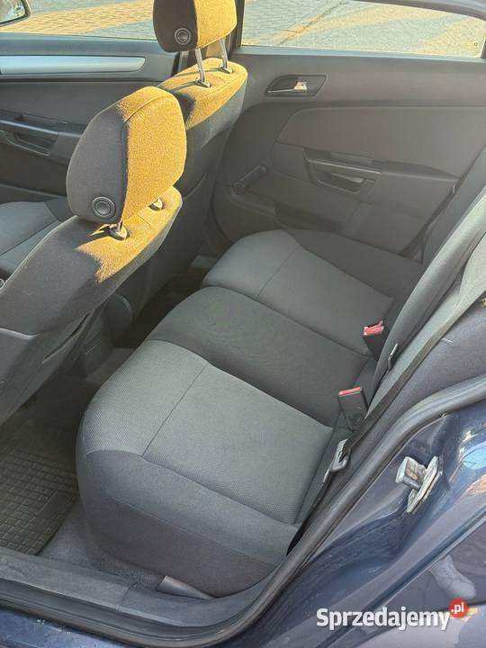 Opel Astra 19 DieselKlimaRatyZamiana poduszka powietrzna Częstochowa