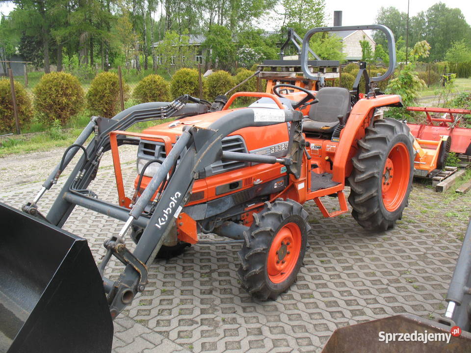 Kubota GL mocna 4x4 tur ładowacz do sadu obory Mroków