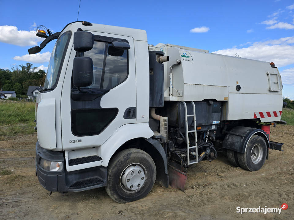 Zamiatarka RENAULT Midlum 2012 r 105 731 pełny VAT Czarne sprzedam