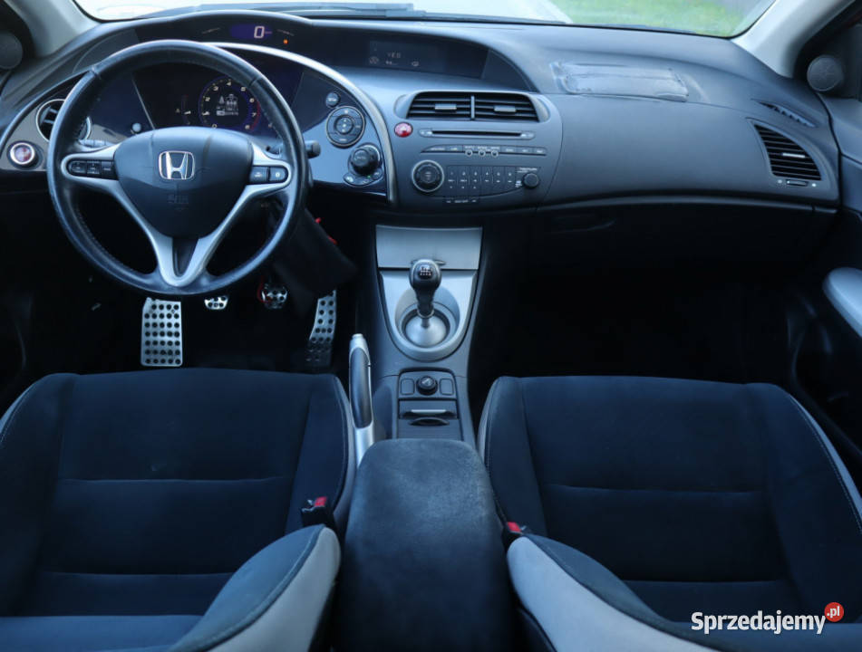 Honda Civic 14 iDSI Łódź