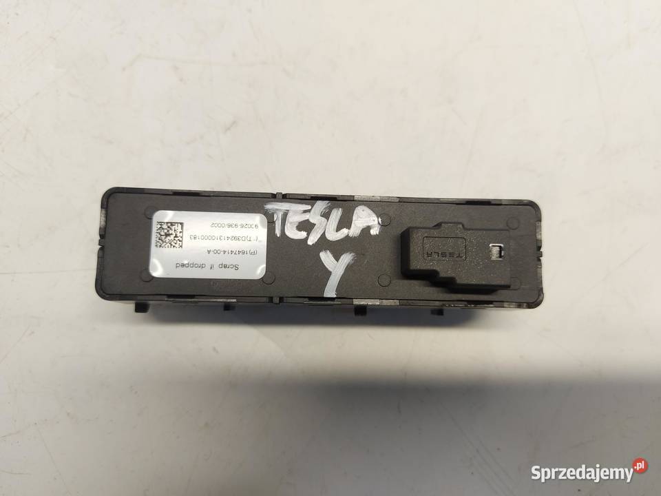 TESLA MODEL Y 2024r PRZYCISK PRZEŁĄCZNIK sprzedam