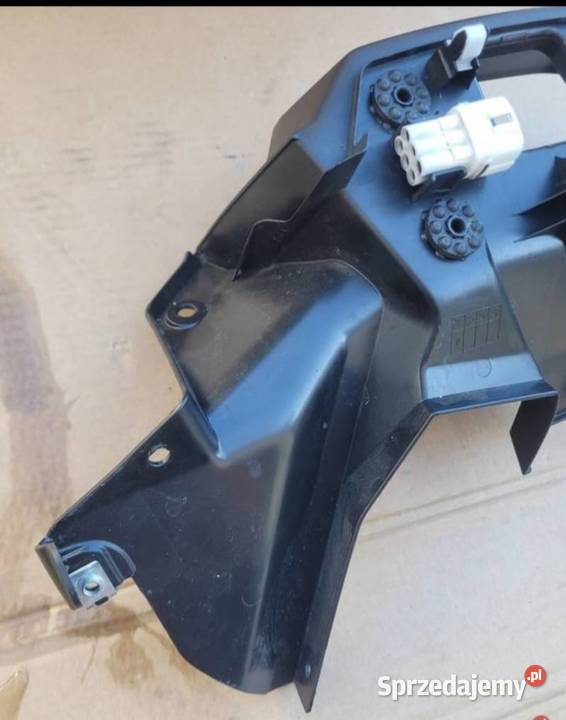 Suzuki GSX 8 R 2020 GSX8R OSŁONA LICZNIKA Nowy Tomyśl sprzedam