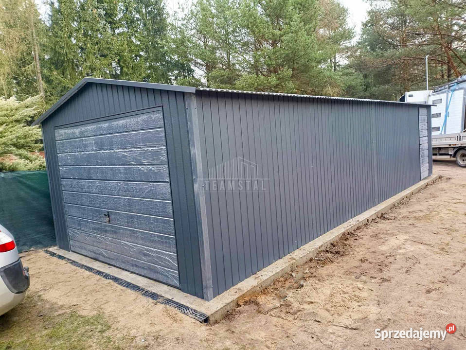 Garaż blaszany 4x9m Brama uchylna 2x drzwi dach