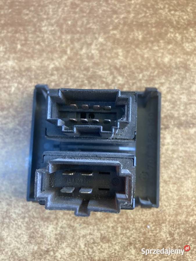 VW Transporter T4 włącznik awaryjnych 703953235 wielkopolskie Rakoniewice