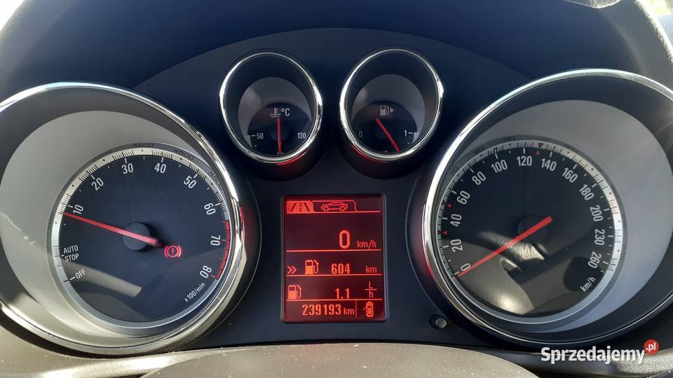 SPRZEDAM Opel Insignia 14 T benzgaz Opoczno sprzedam