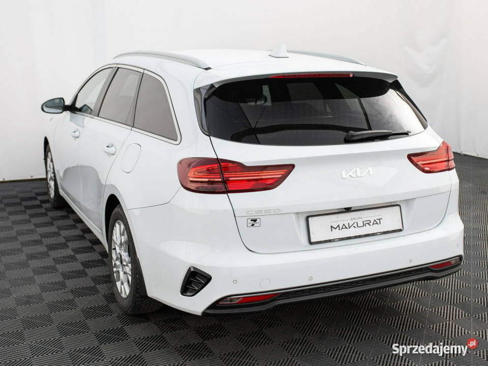 Kia Ceed EL4FK8710 TGDI L Podgrzf kier szyba gniazdo USB