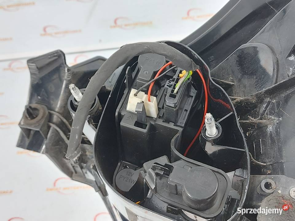 CITROEN DS4 13r lampa lewa tył Kielce
