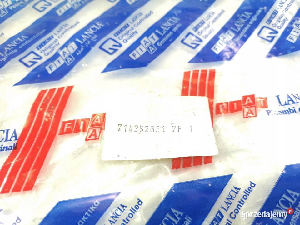 PLASTIK SŁUPKA B PRAWY FIAT BRAVO 9598 ORGINAL