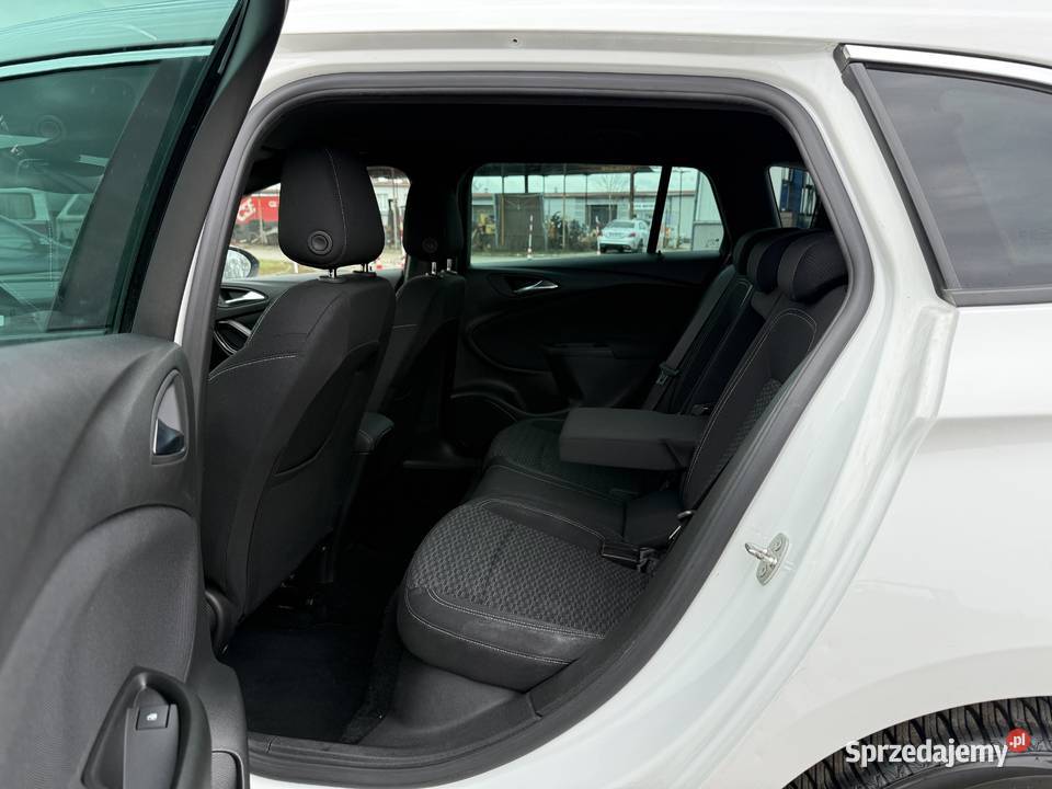 Opel Astra K 14 BENZYNA Nawigacja Kamera Ledy Konin