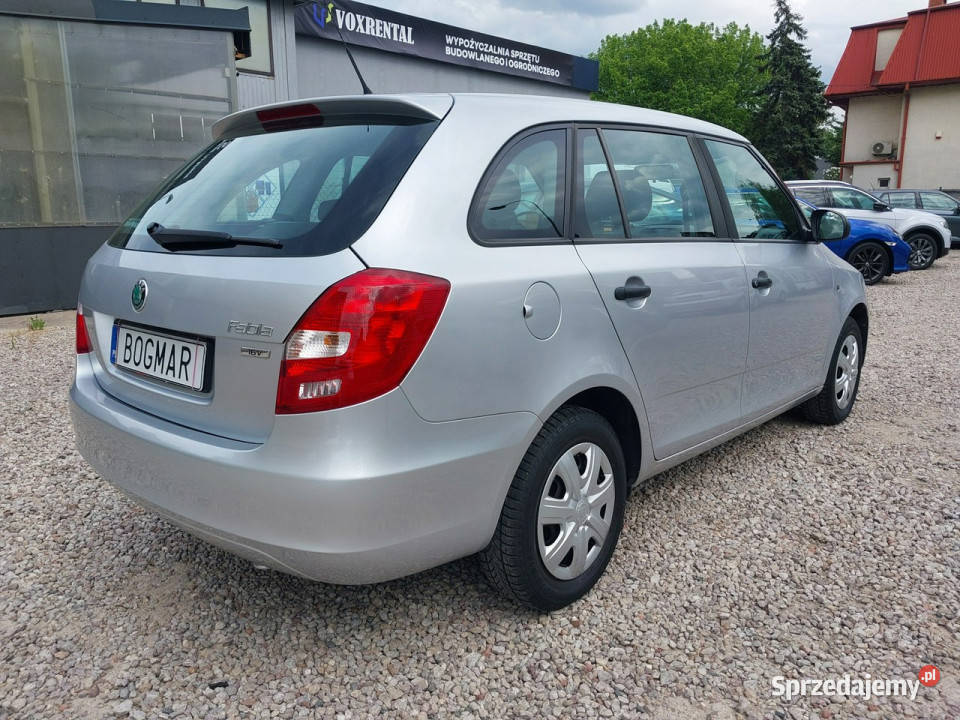 koda Fabia Kombi 1400 MPI SALON POLSKA Przebieg mazowieckie Warszawa