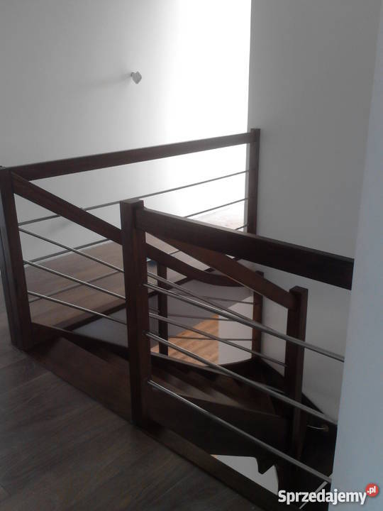 schody drewniane kielce drewno