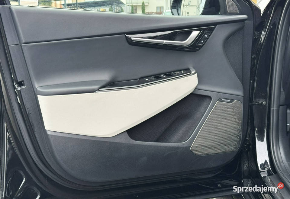 Kia EV6 GTLINE AWD 325 dach panoramiczny demo Toruń