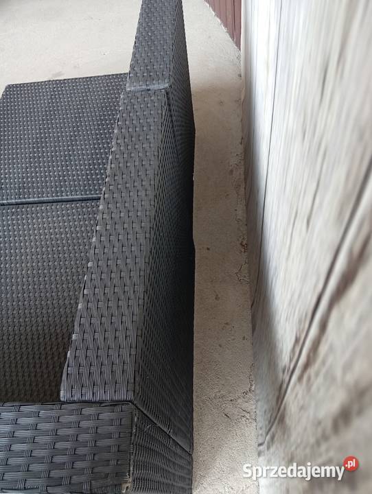 sofa technorattan stolik 761 sprzedam
