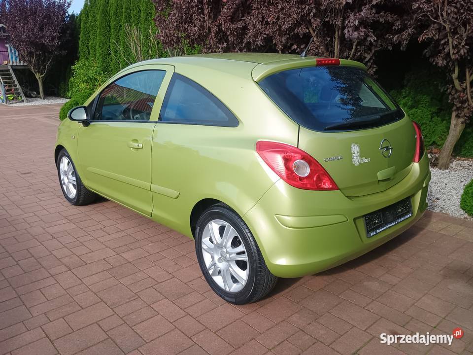 Opel Corsa D 12i 80 98000 ŁADNA z Niemiec ABS