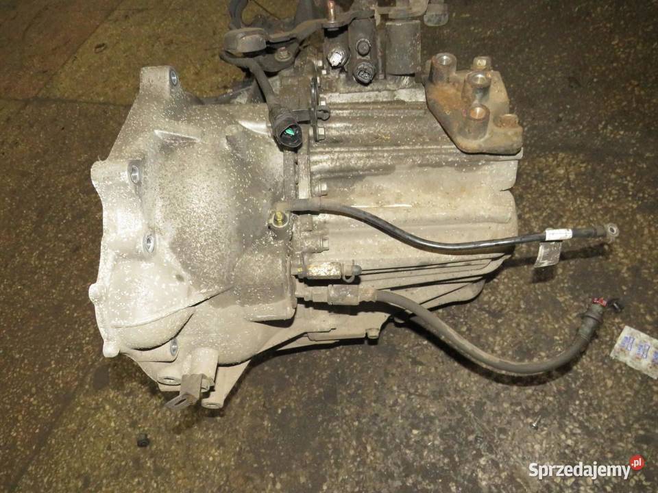 SKRZYNIA BIEGÓW 2WD HYUNDAI IX35 20 CRDI SA53JL osobowe Skrzynie biegów manualne