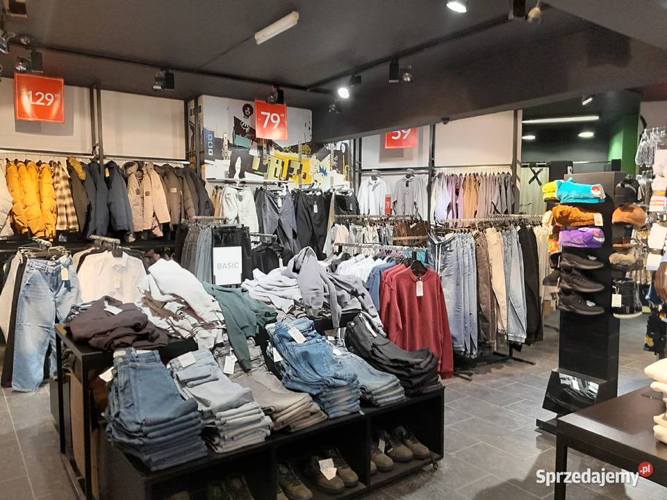 Meble House wyposażenie sklepu 150 mk Gorlice sprzedam