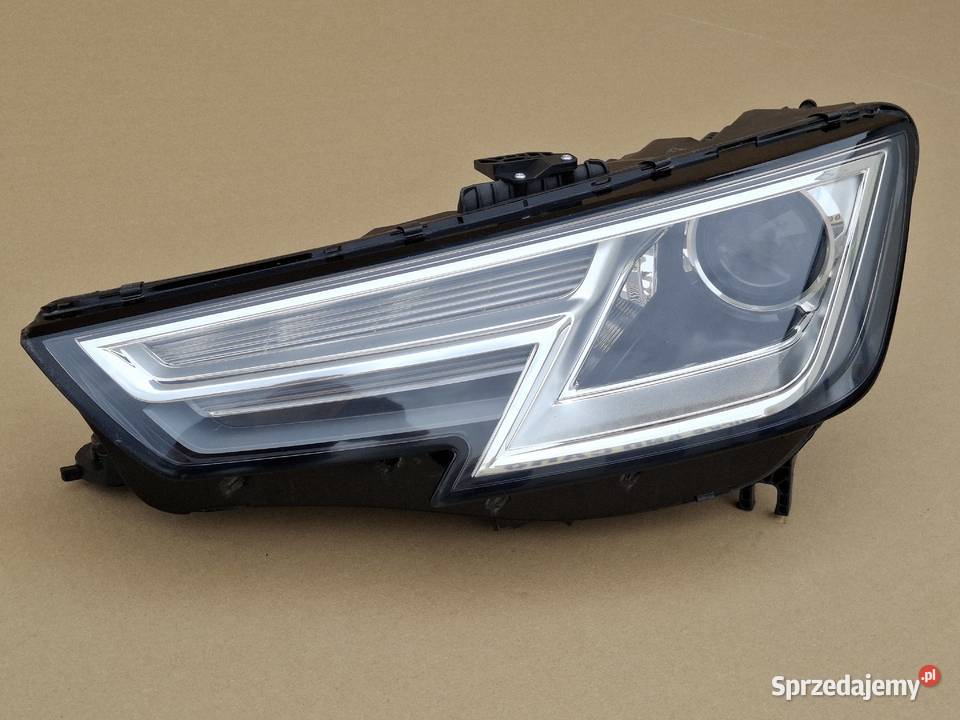 AUDI A4 B9 W8 15 REFLEKTOR LEWY XENON LED LAMPA
