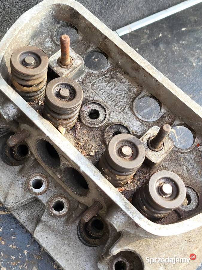 VW T2 GŁOWICA SILNIKA 1600 VW T1 OGÓREK śląskie Rybnik