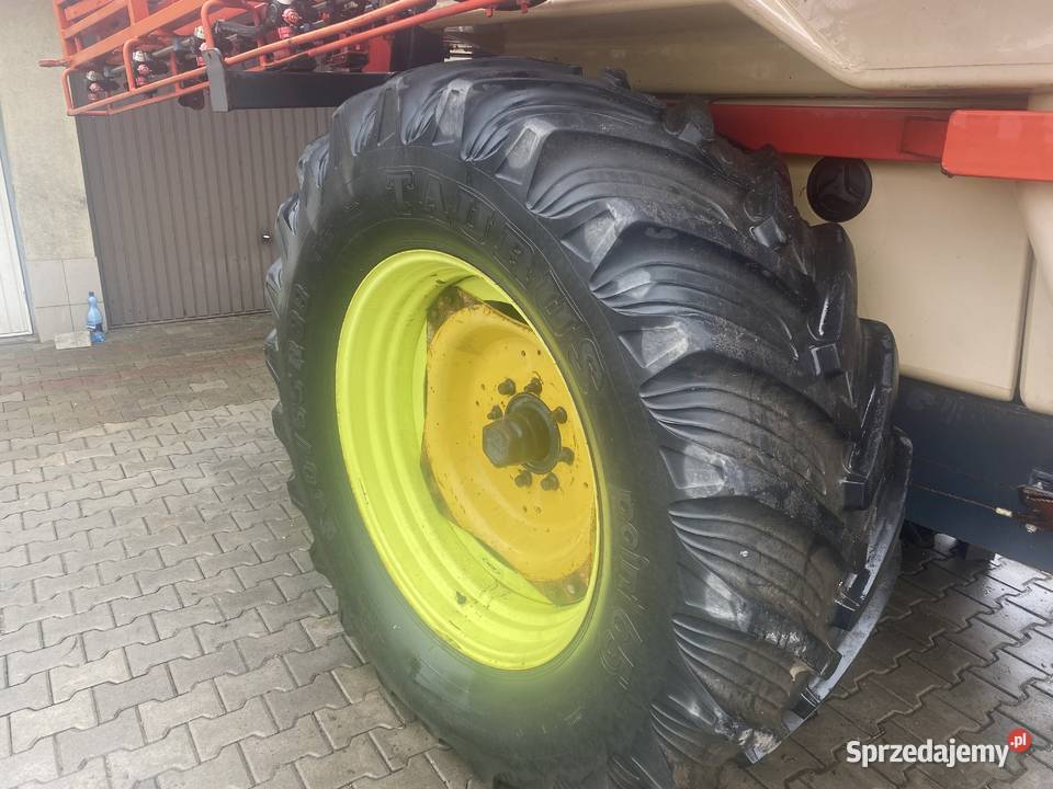 Opony Taurus 65065 R38 Kostomłoty