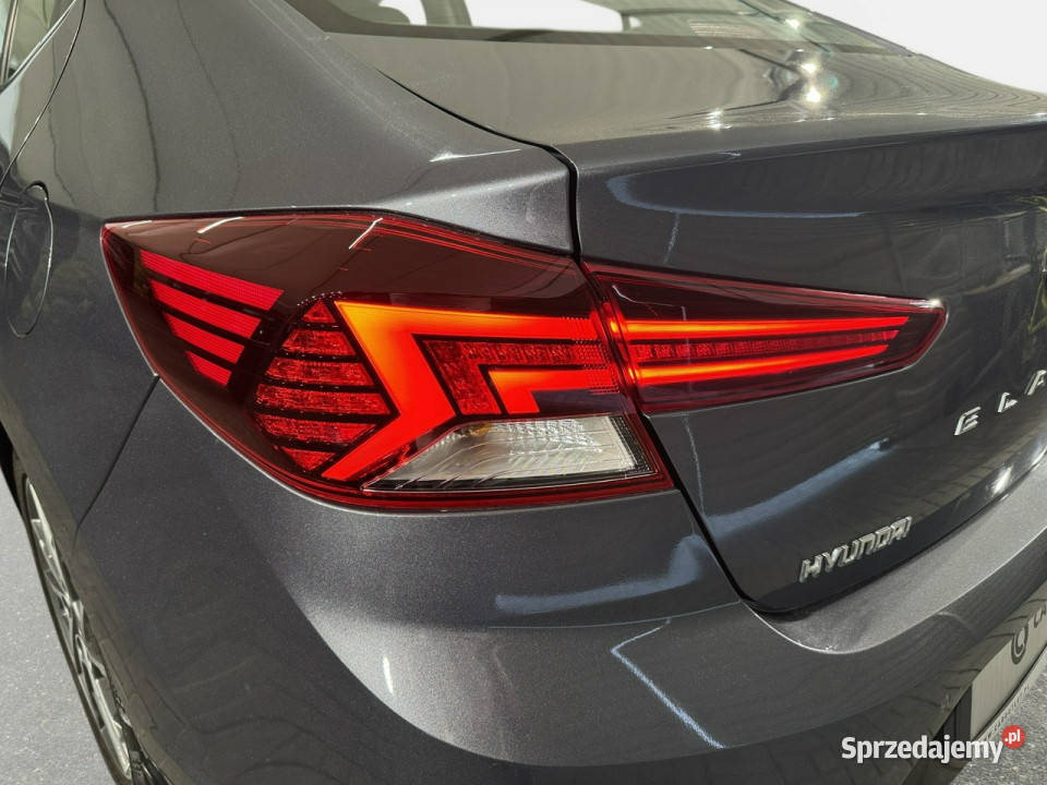 Hyundai Elantra 16 126 automat 2019 r salon I isofix Myślenice sprzedam