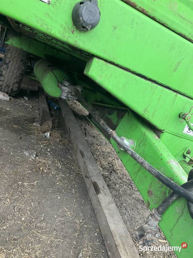 Rozrzutnik obornika Agromet Brzeg 35t nieuszkodzony świętokrzyskie Pińczów