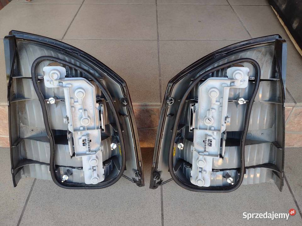 Opel Vectra C GTS lampy tylne tył Komplet Jarosław