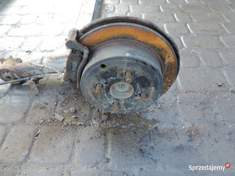 BELKA ZAWIESZENIA TYŁ TOYOTA COROLLA E12 SEDAN Motoryzacja małopolskie Nowy Sącz sprzedam