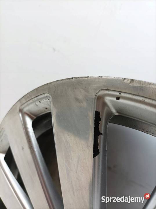 FELGA ALUMINIOWA R18 5X112 ET48 OC57MM 8JX18H2 Samochodowe sprzedam