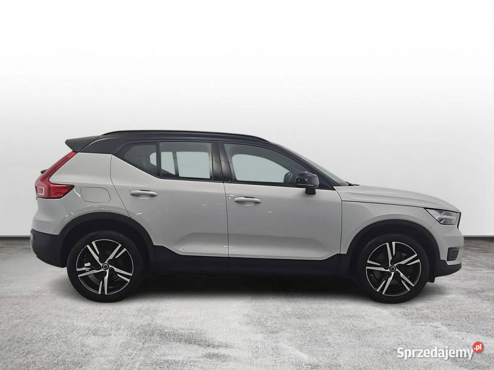 Volvo XC 40 T5 PlugIn Hybrid RDesign aut Salon mazowieckie