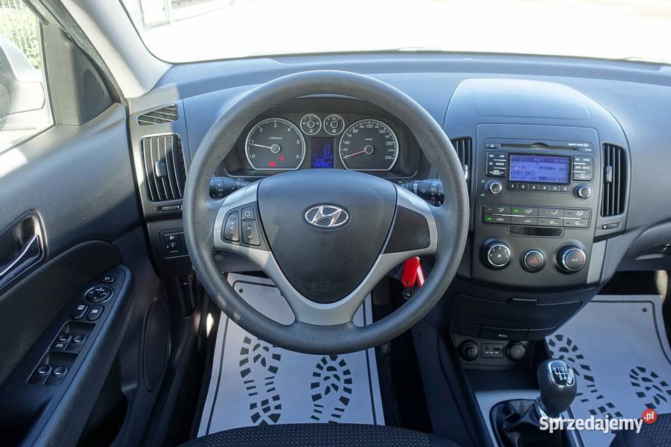 Hyundai i30 16CRDi 90 LIFT Klima KSerwisowa MP3 sprzedam
