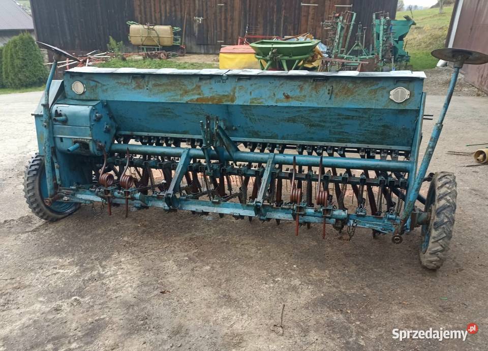 Siewnik zbożowy Poznaniak na docisku 3m Pisarzowa