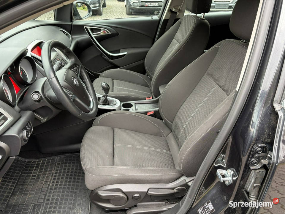 Opel Astra 14 turbo 120 Sportowe fotele Alu manualna Lipówki