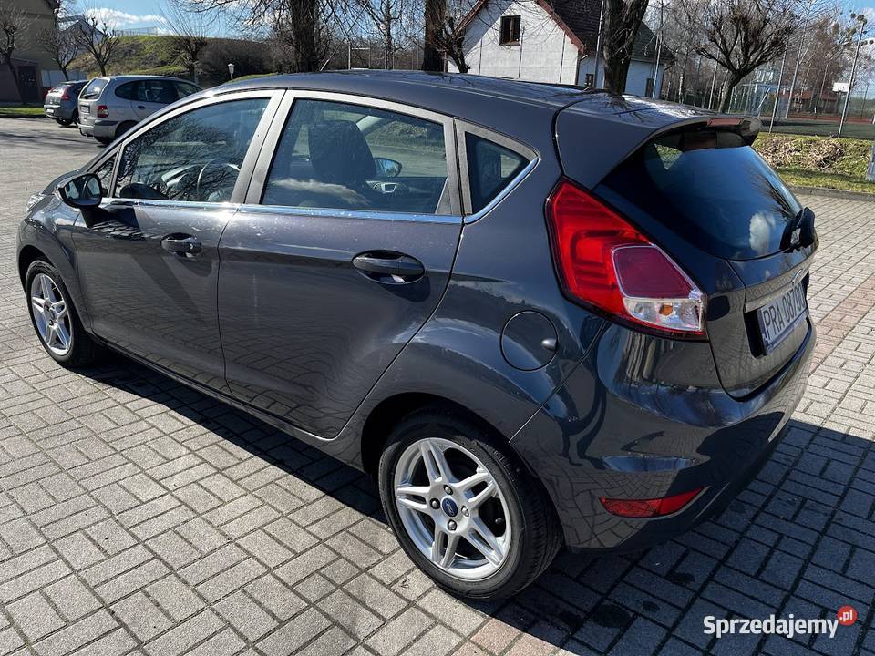 FORD FIESTA MK 7 lakier metallic Miejska Górka