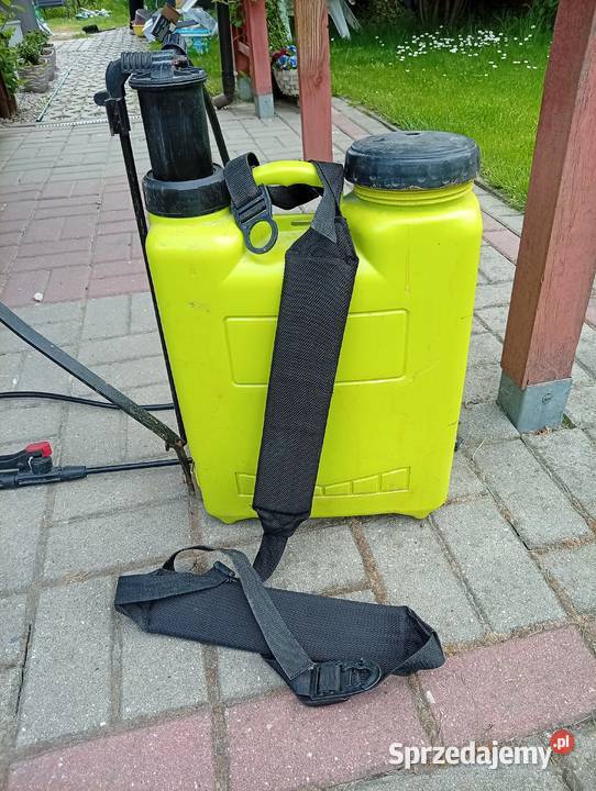 Opryskiwacz plecakowy ogrodowy 12 l Dobieszków