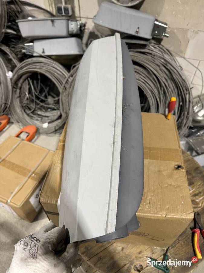 Lampa sodowa Elgo stan