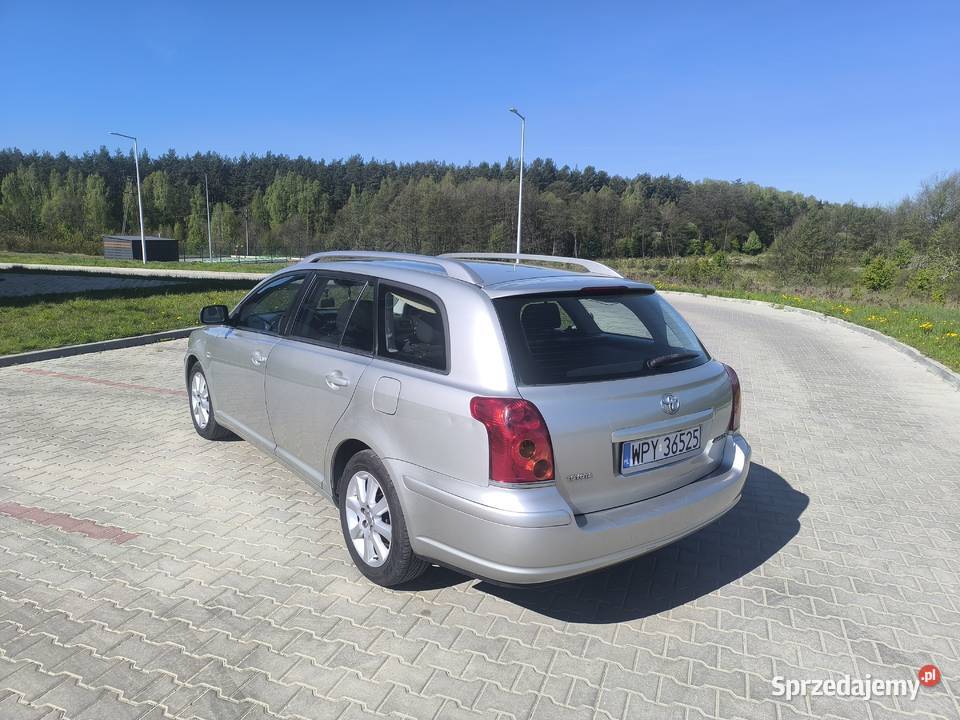 Toyota Avensis 18 20052006 radio Wieniawa