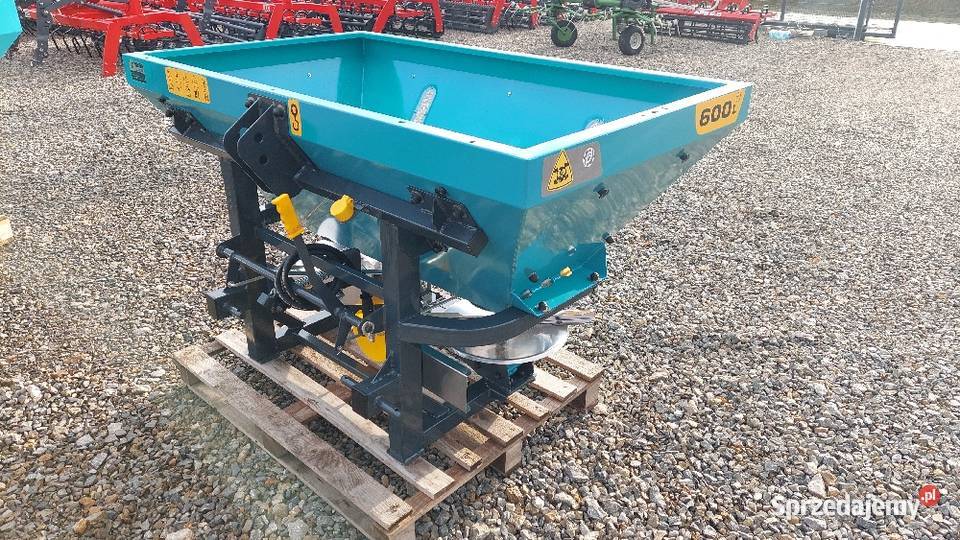 Rozsiewacz dwutalerzowy Superabo RNZ 600l 800l Lubartów