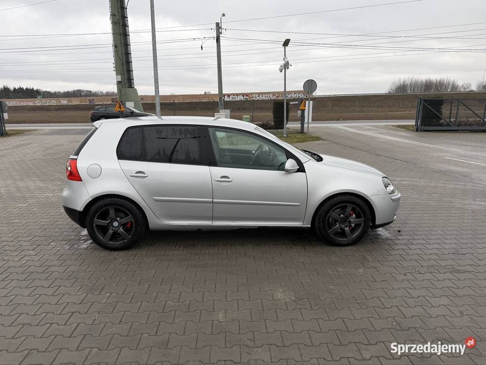 Volkswagen Golf V 241000km